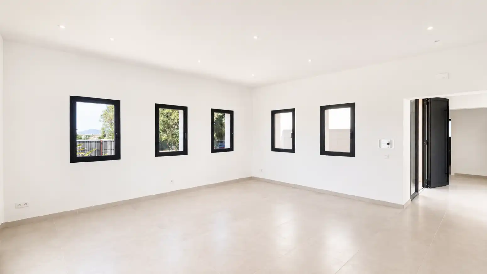 Living room of Houses for sale in Muro  with Air Conditioner, Heating and Private garden