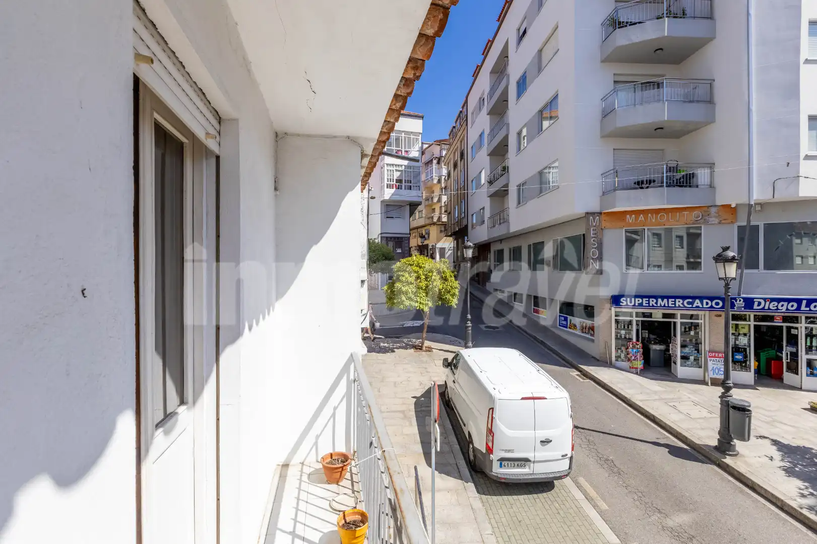 Vista exterior de Casa adosada en venda en Sanxenxo amb Terrassa, Moblat i Forn