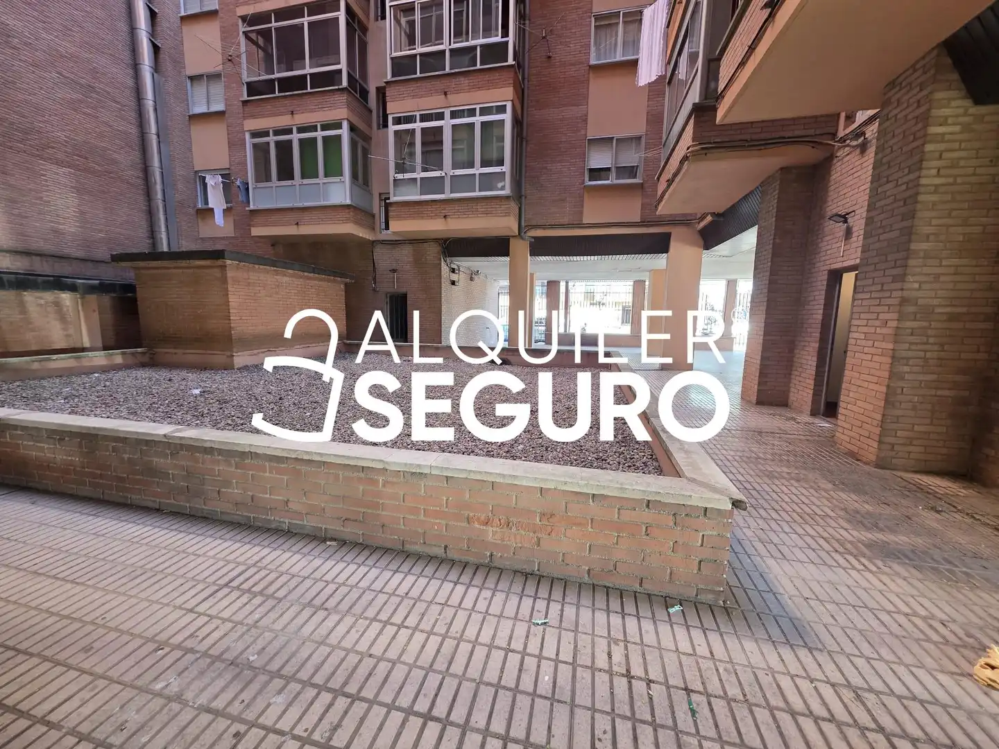 Exterior view of Flat for rent in Burgos  with Heating, Terrace and Furnished