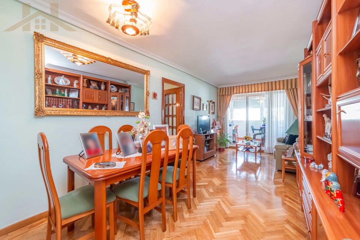 Living room of Flat for sale in Alcorcón  with Heating, Terrace and Furnished