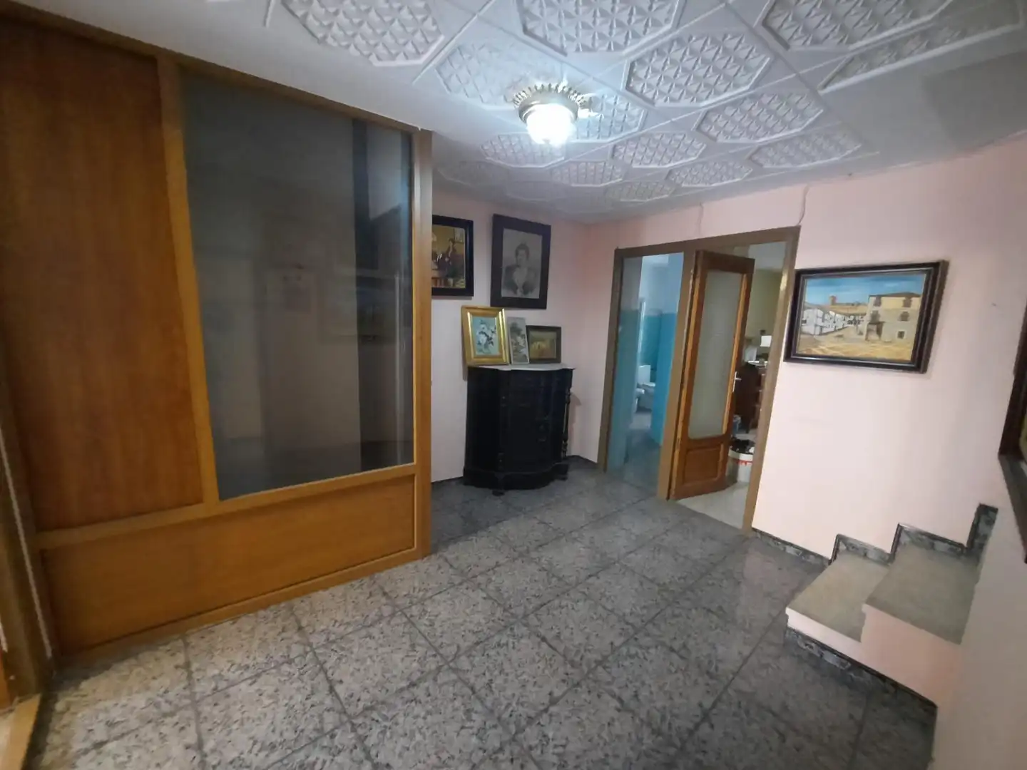 Casa con terraza en venta en Ayora, imagen 5