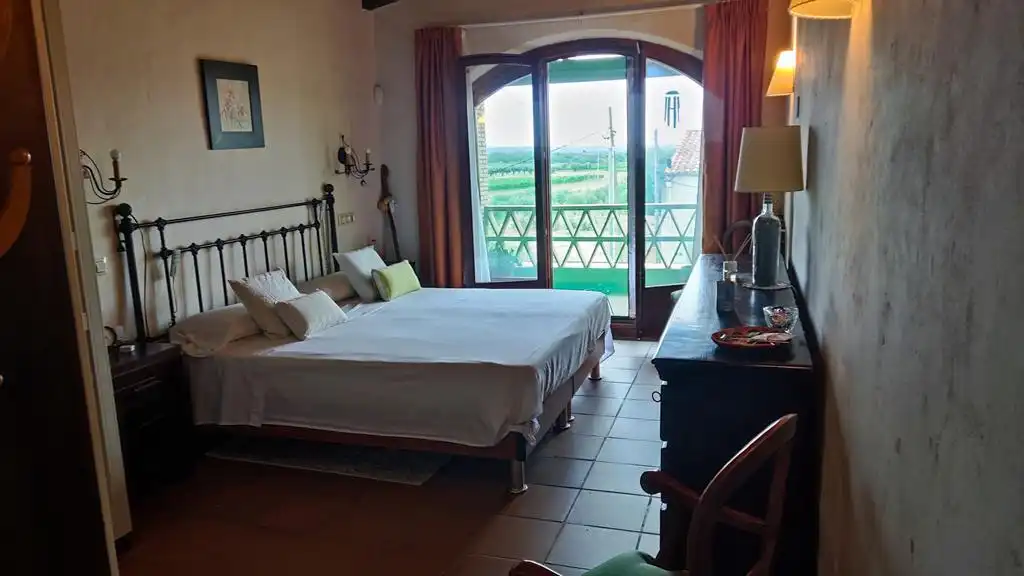 Dormitori de Casa o xalet en venda en Masarac i Vilarnadal amb Aire condicionat, Calefacció i Jardí privat