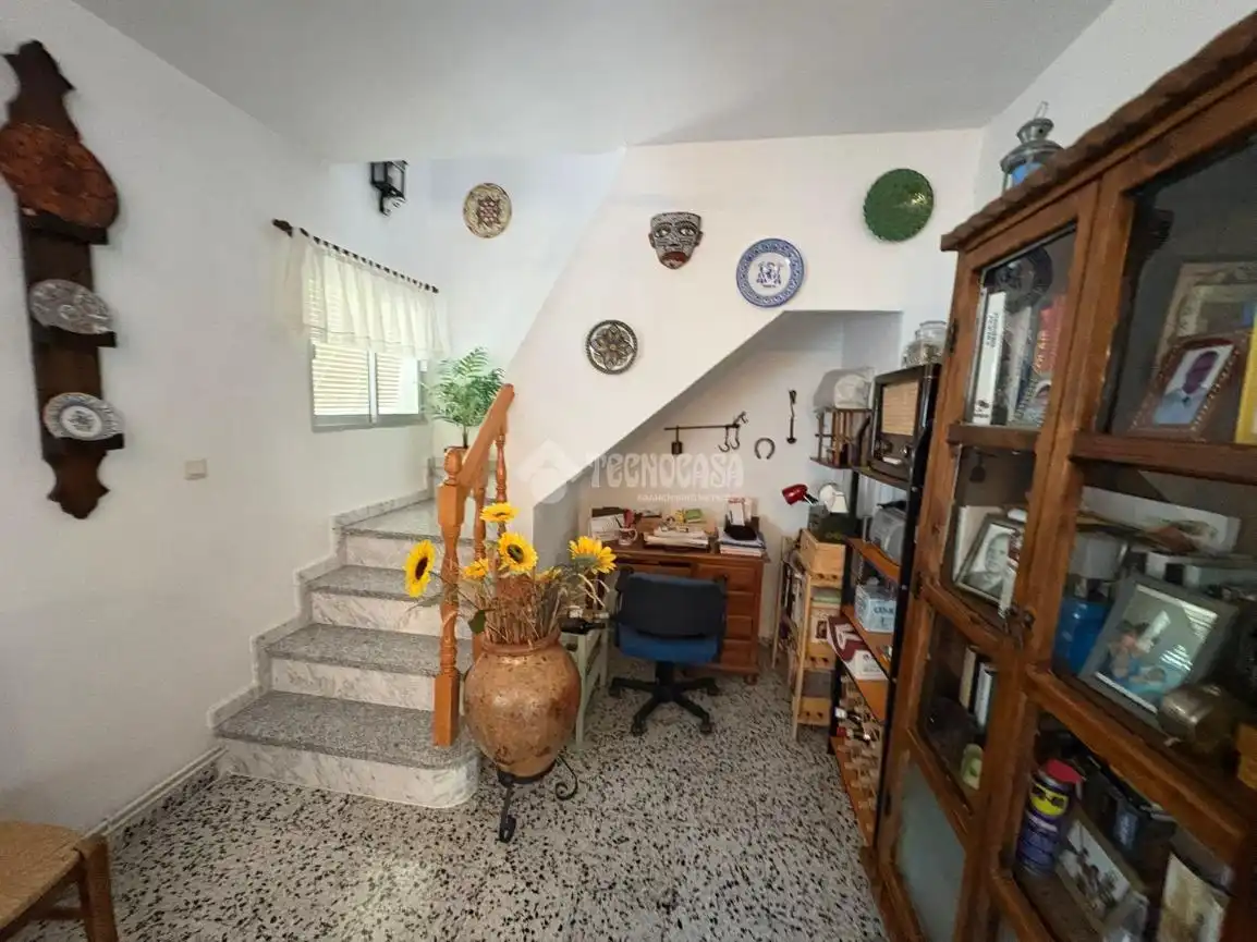 Casa o xalet en venda en Fuensanta de Martos amb Aire condicionat, Calefacció i Balcó