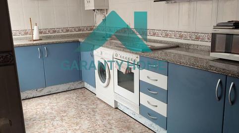 Foto 2 de Piso de alquiler en Centro, Cáceres Capital