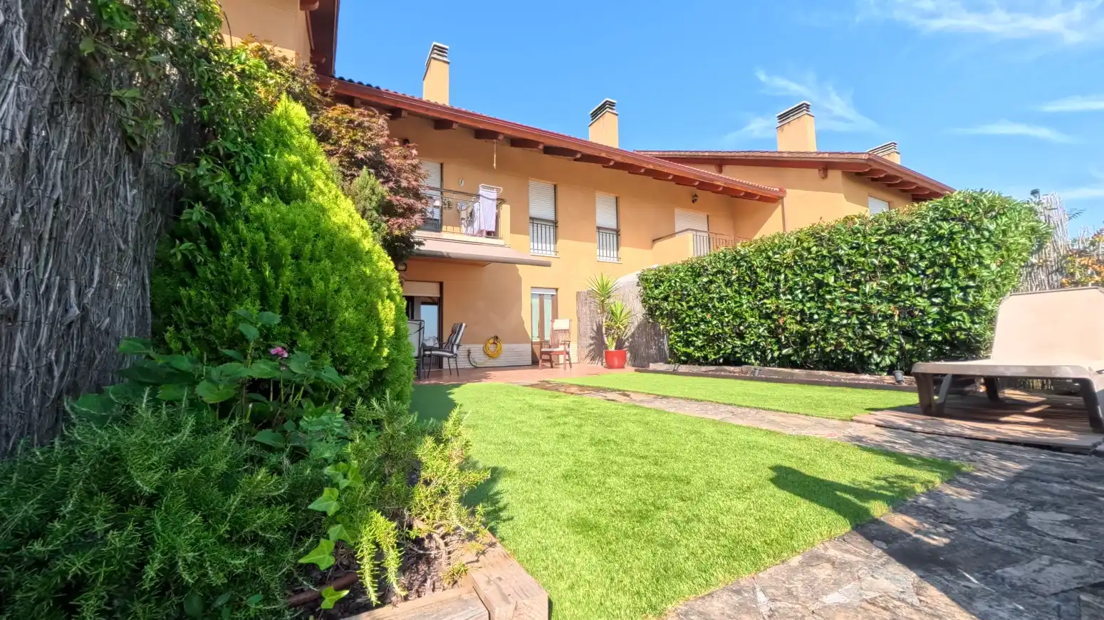 Jardín de Piso en venta en Sojuela con Calefacción, Jardín privado y Parquet