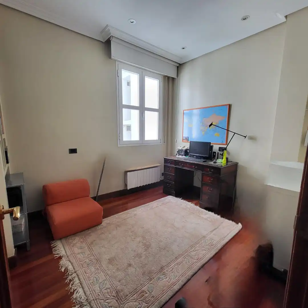 Piso en venta en Bilbao  con Calefacción y Trastero