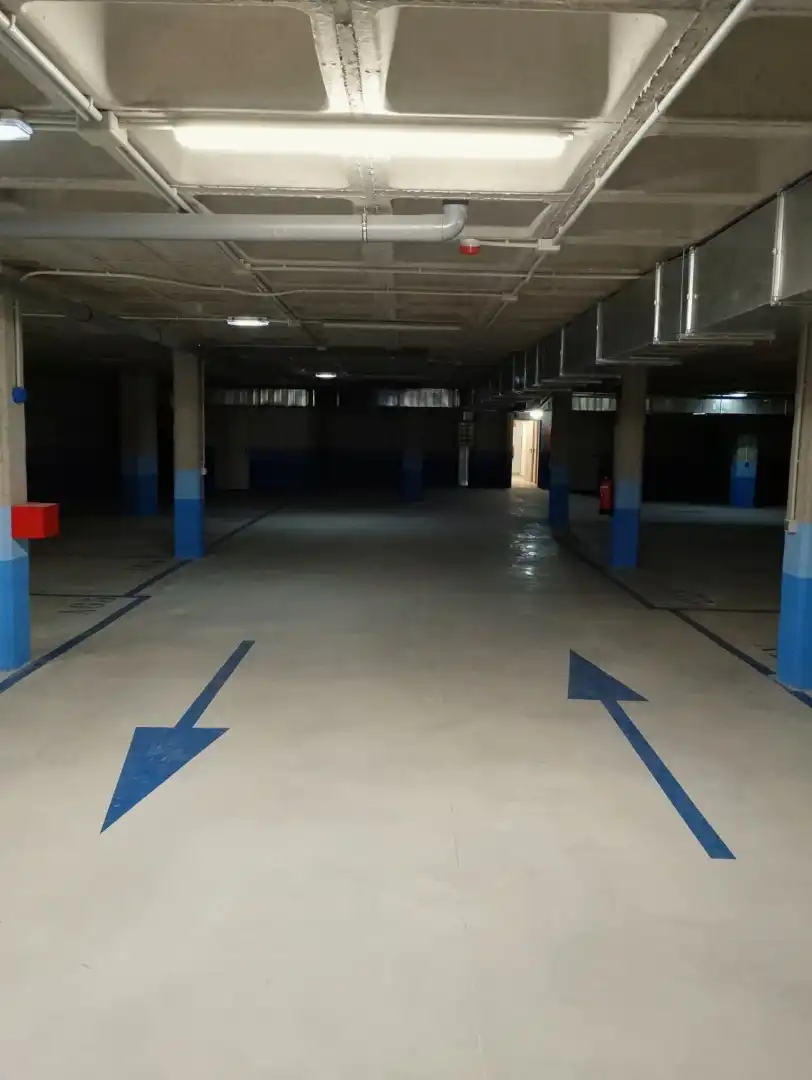 Parkplatz von Wohnung zur Miete in HUCA - La Cadellada