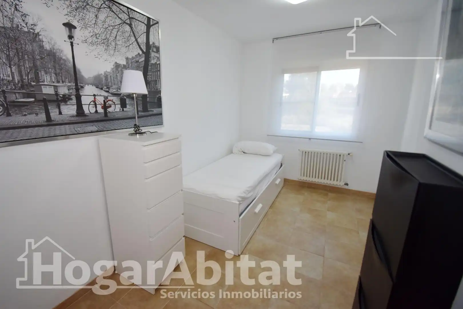 Dormitori de Casa o xalet en venda en Borriol amb Calefacció, Jardí privat i Terrassa