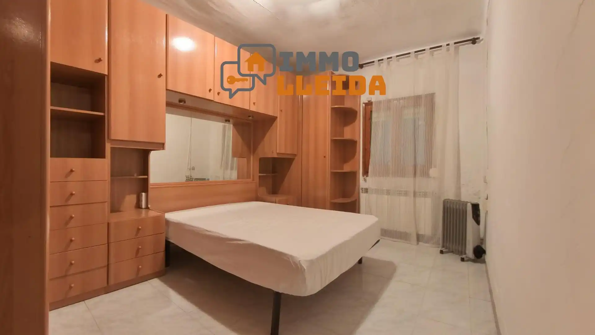 Habitación de Piso en venta en Artesa de Segre con Calefacción y Amueblado