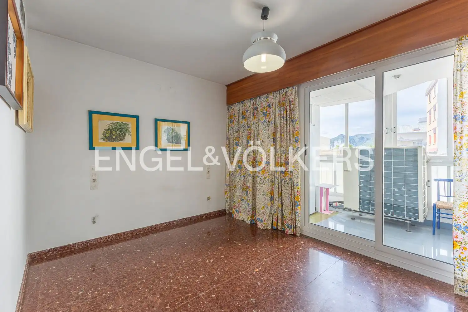 Comedor de Piso en venta en Gandia con Calefacción, Trastero y Amueblado