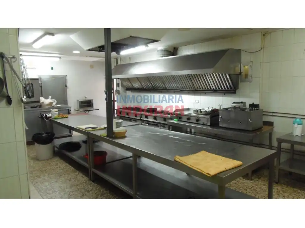 Local en venta en Calera y Chozas