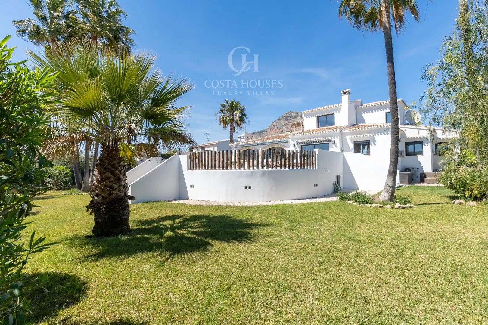 Exterior view of Houses for sale in Jávea / Xàbia  with Air Conditioner, Heating and Private garden