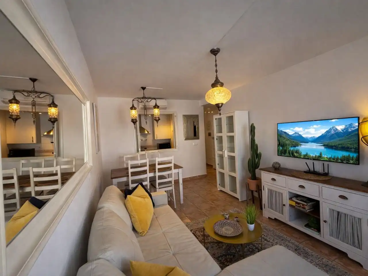 Wohnzimmer von Wohnung zur Miete in Vélez de Benaudalla mit Klimaanlage