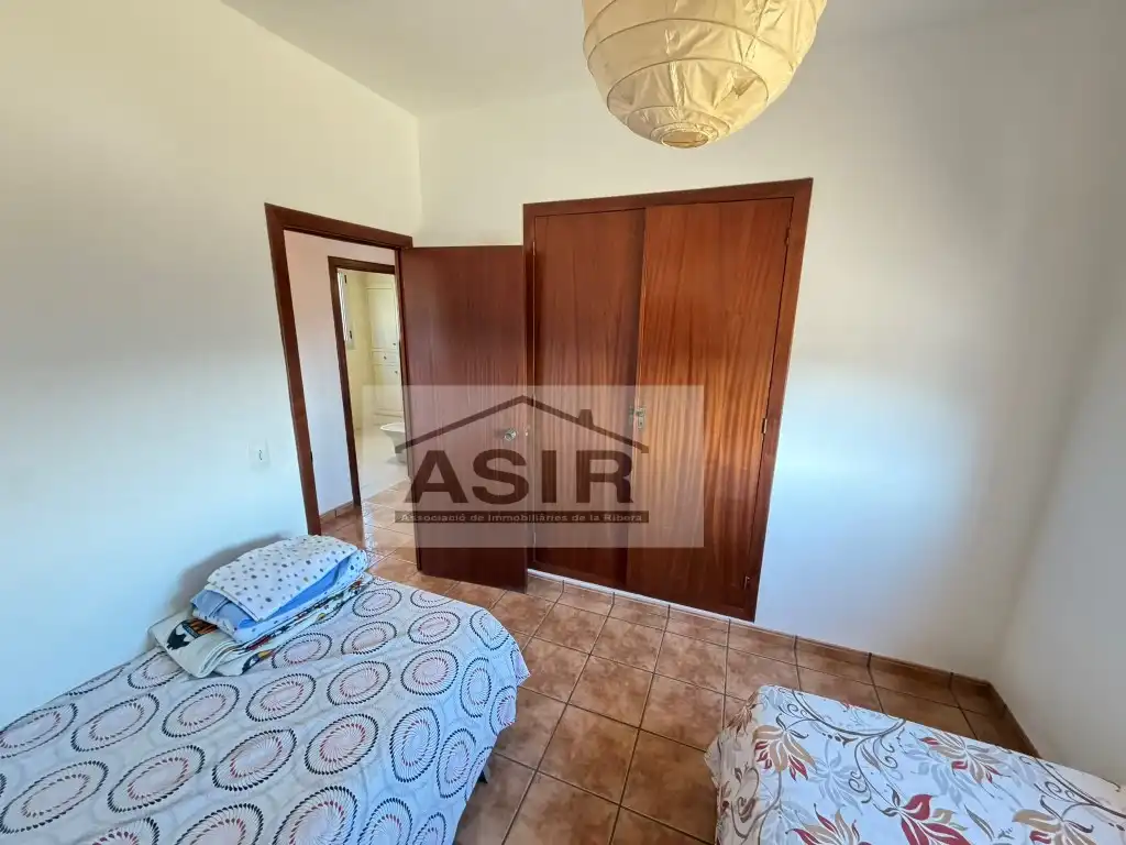 Habitación de Casa o chalet en venta en Alzira