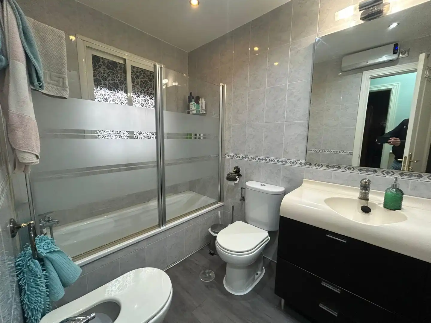 Baño de Casa adosada en venta en Antequera con Aire acondicionado, Calefacción y Terraza