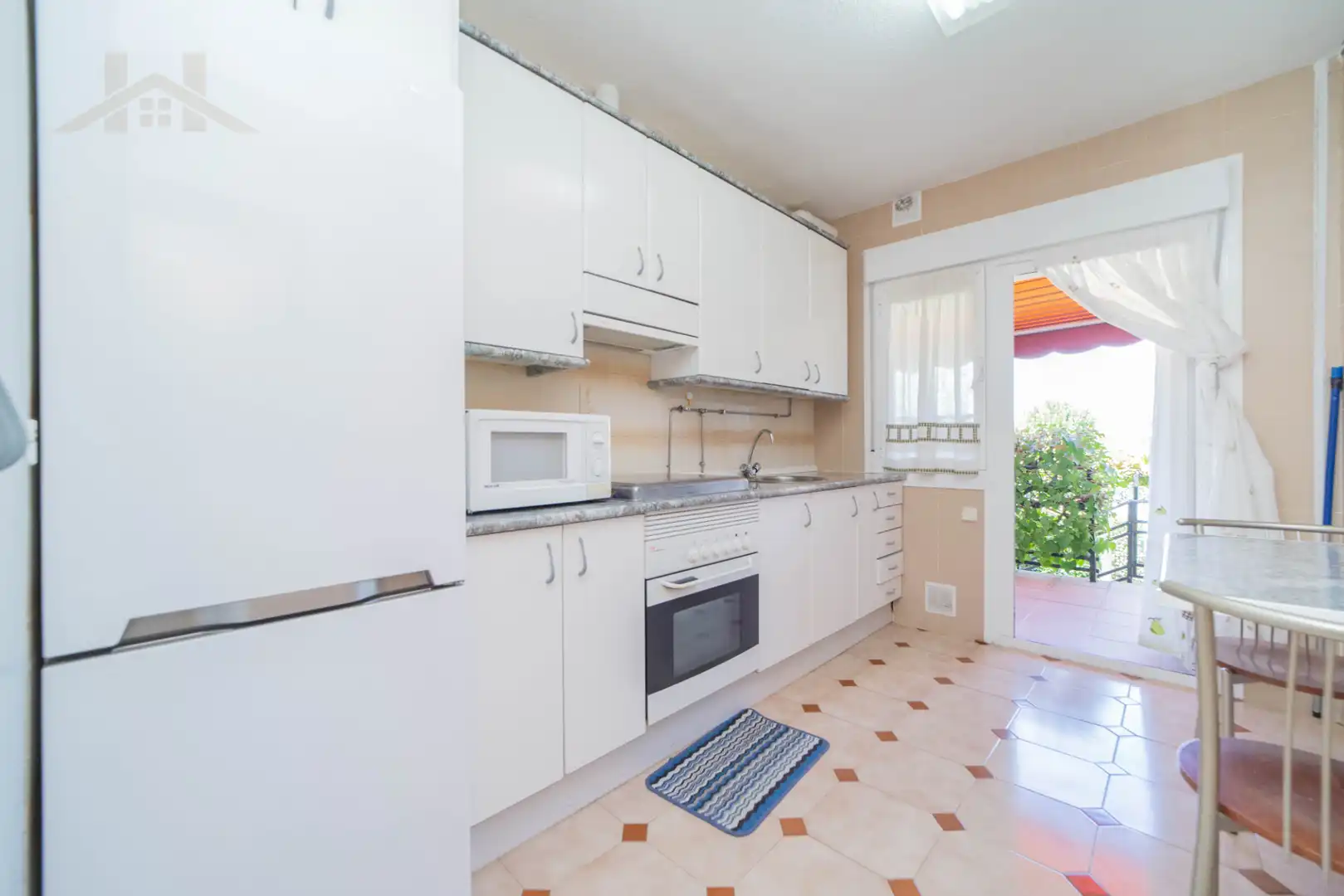 Kitchen of Houses for sale in Santa Cruz del Retamar  with Air Conditioner, Heating and Private garden