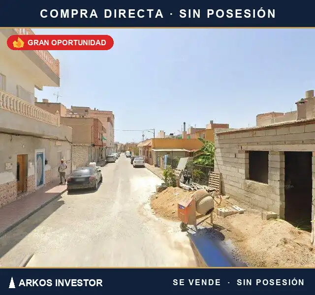 Vista exterior de Piso en venta en Águilas