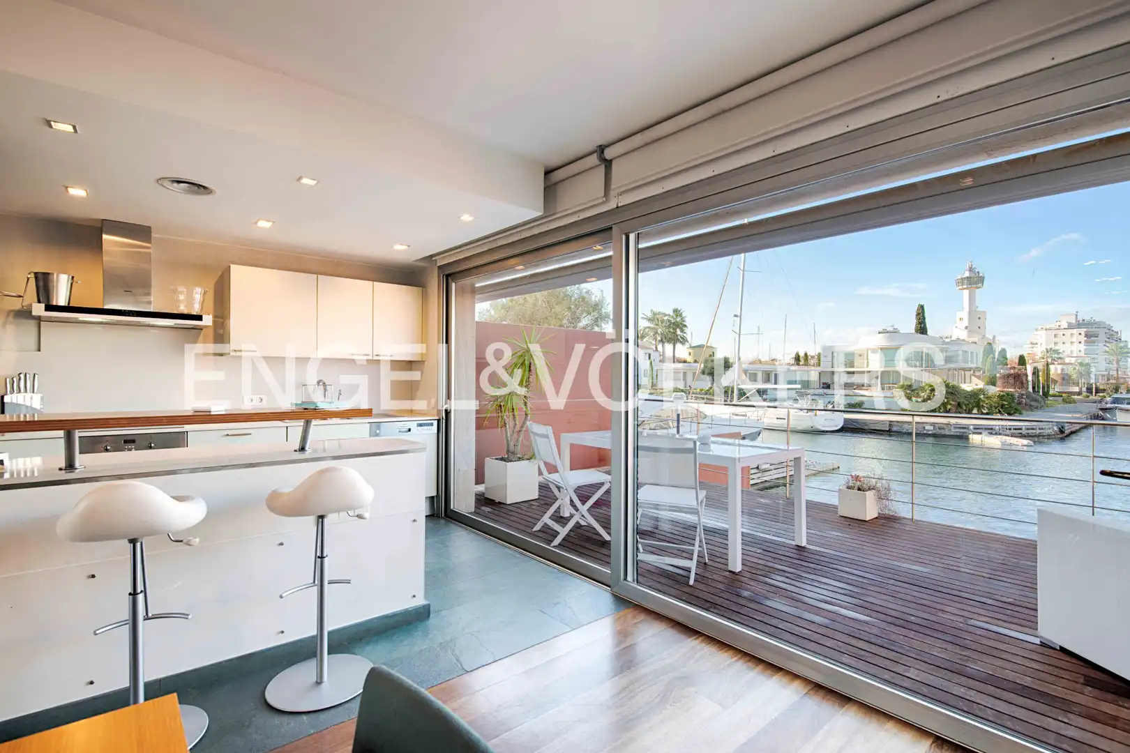 Exterior view of Detached homes for sale in Empuriabrava  with Air Conditioner, Terrace and Swimming Pool