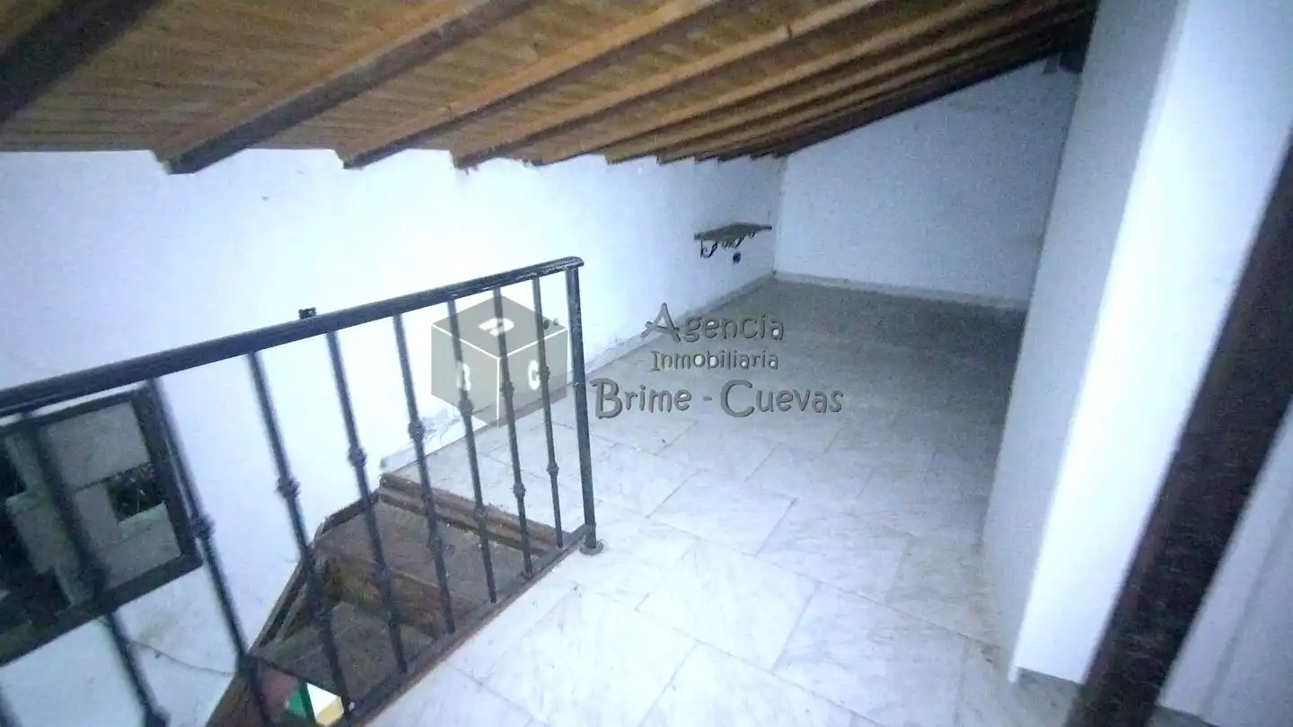 Oficina en venta en Mieres (Asturias)