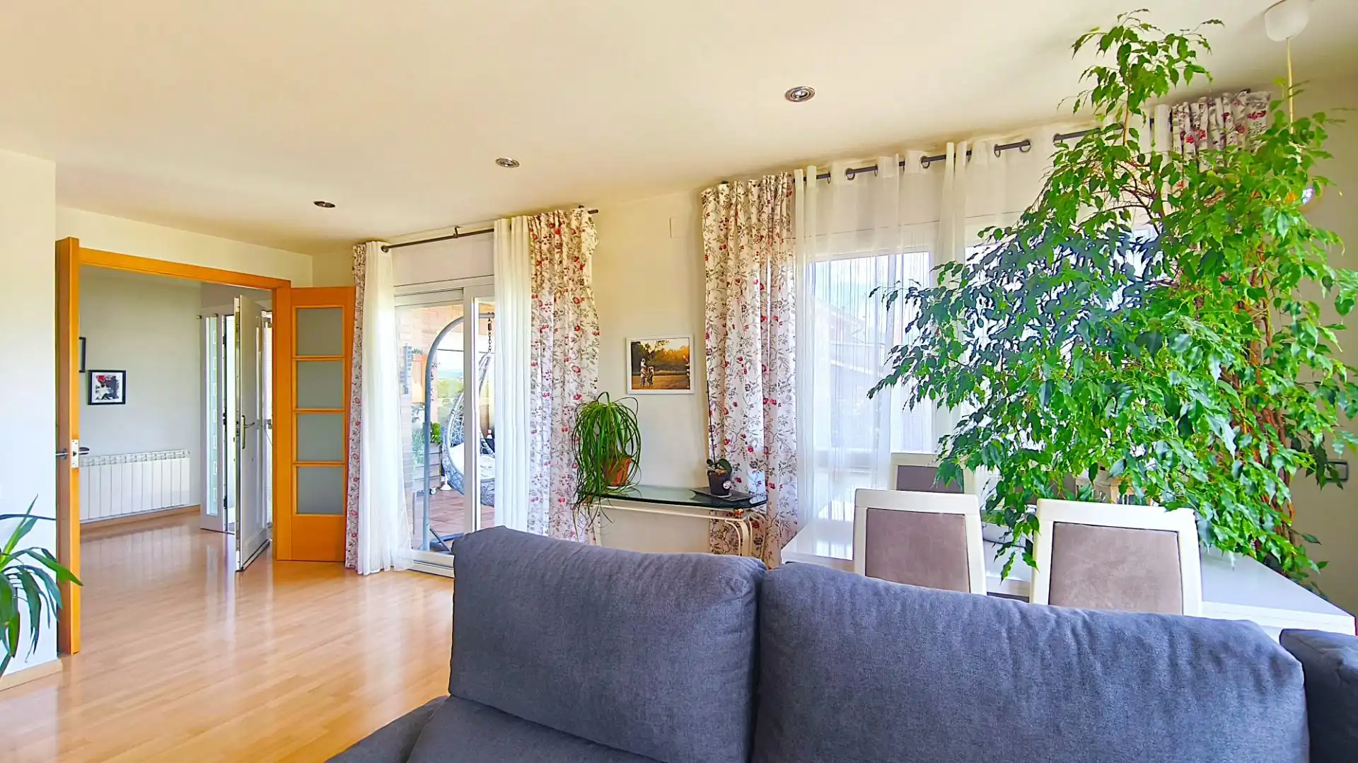 Wohnzimmer von Haus oder Chalet zum Verkauf in Sant Salvador de Guardiola mit Privatgarten, Terrasse und Schwimmbad