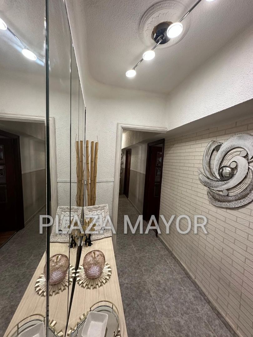 Wohnung zum verkauf in Calle Conde de Cabarrús, Salesas, Chinchibarra - Capuchinos