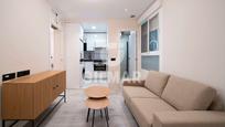 Sala d'estar de Pis en venda en  Madrid Capital amb Aire condicionat i Calefacció