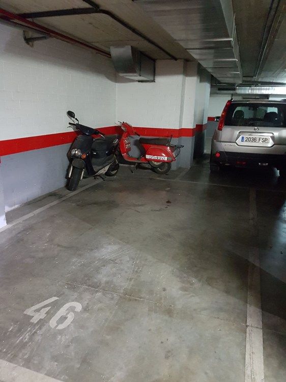 Garage to rent in Calle Diego de Riaño, San Bernardo