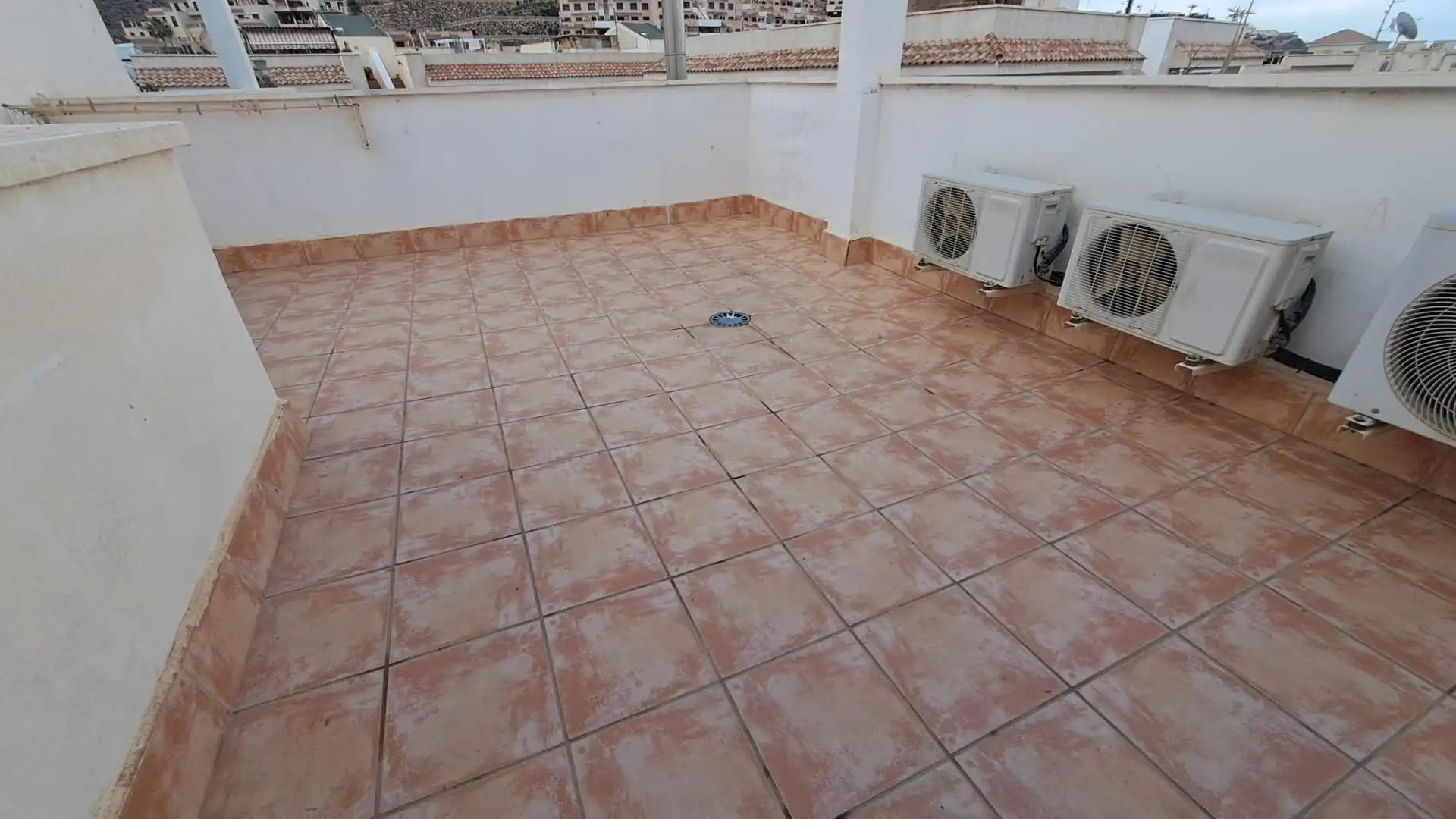 Reihenhaus mit Garten zum Verkauf in Urbanizacion Collados, imagen 4
