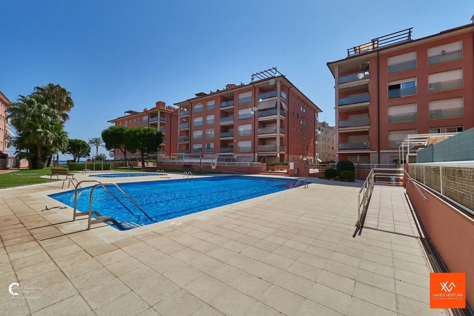 Piscina de Pis en venda en Calafell amb Aire condicionat, Calefacció i Jardí privat