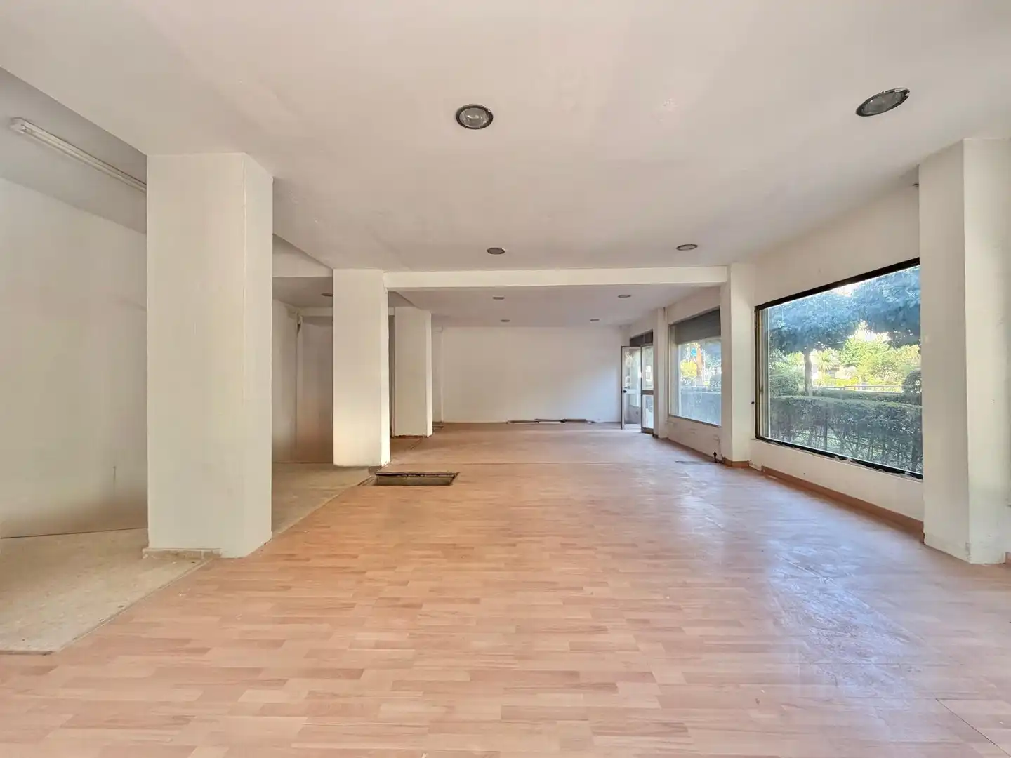 Locale commerciale in vendita a Avenida de Miraflores, imagen 17