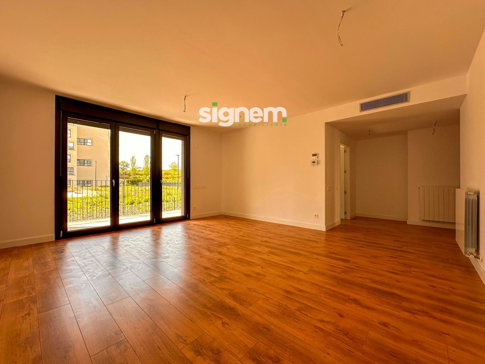 Living room of Flat for sale in Manresa  with Air Conditioner, Heating and Parquet flooring