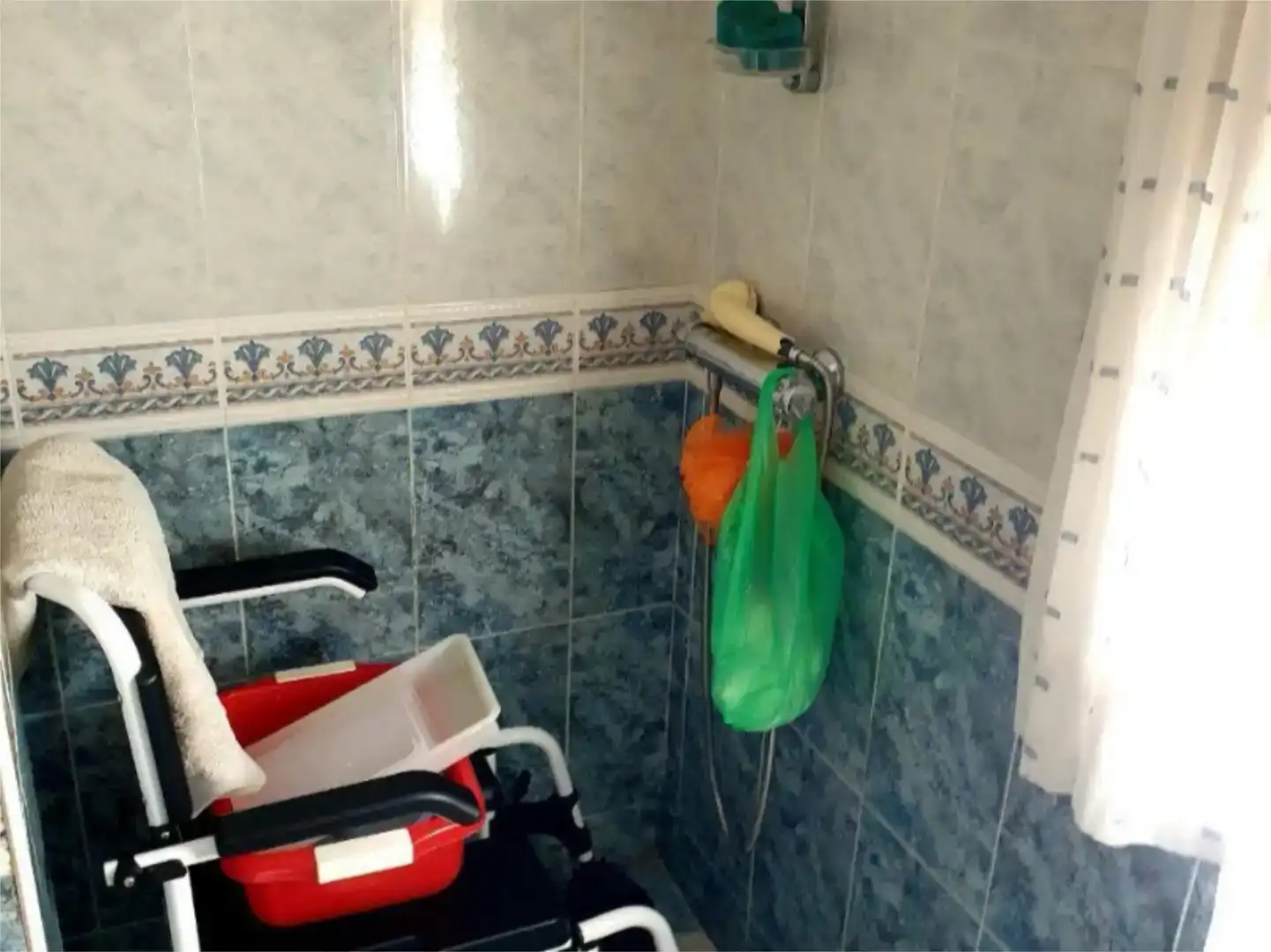 Bathroom of Flat for sale in El Ejido  with Air Conditioner, Private garden and Storage room