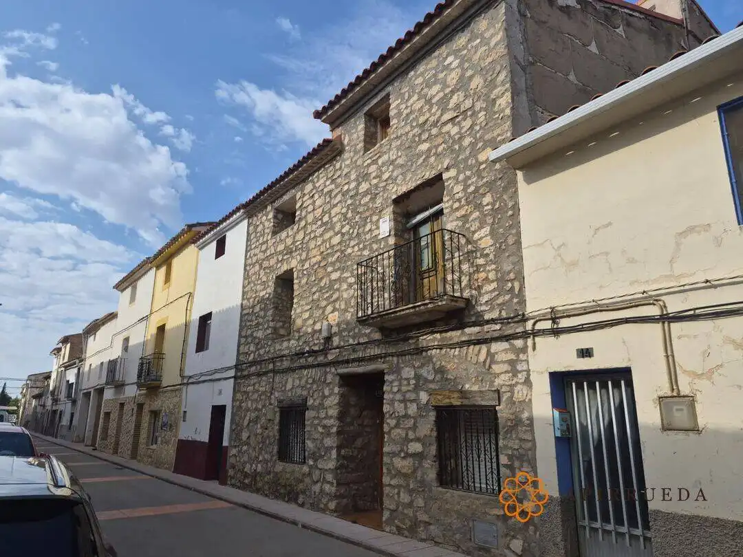 Houses for sale in Calle Mayor, 18, Cinco Olivas