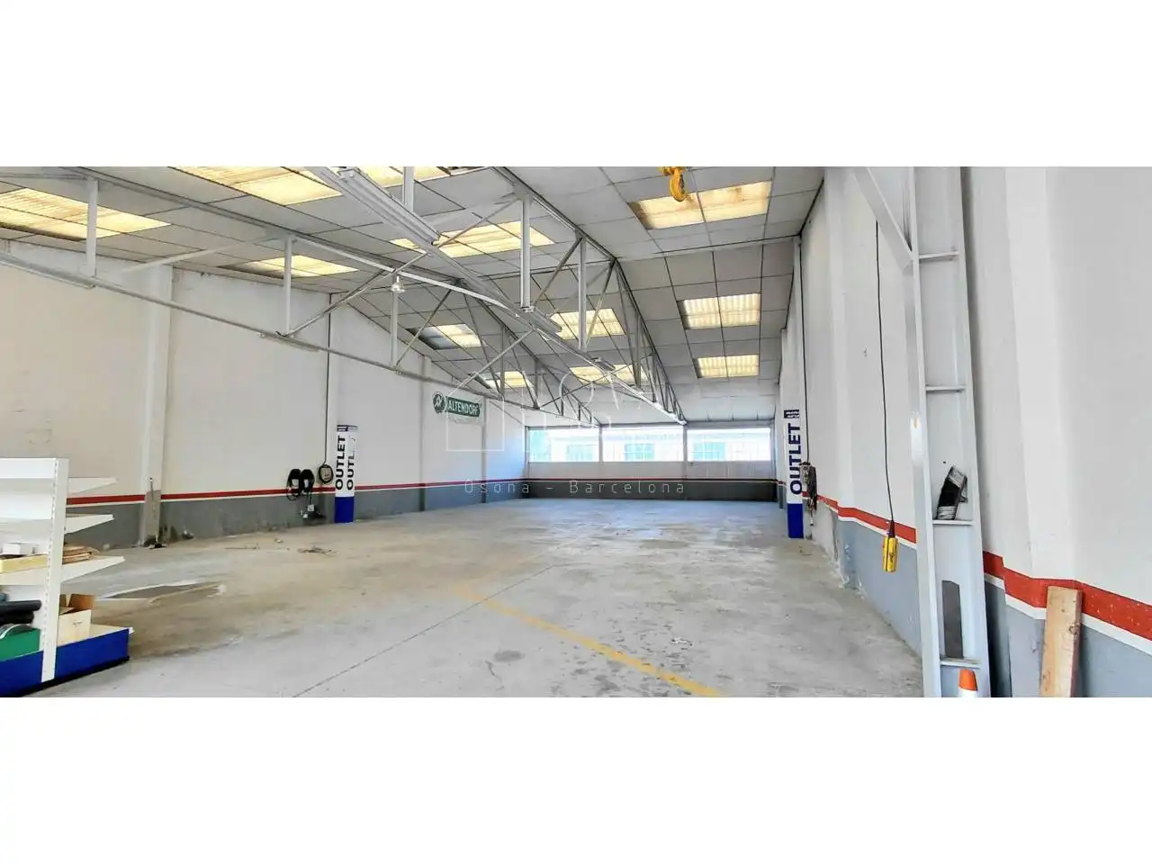 Industrial buildings for sale in Balenyà