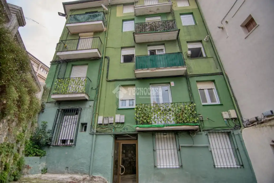 Vista exterior de Estudio en venta en Santander