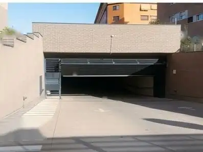 Parking of Garage for rent in Ensanche