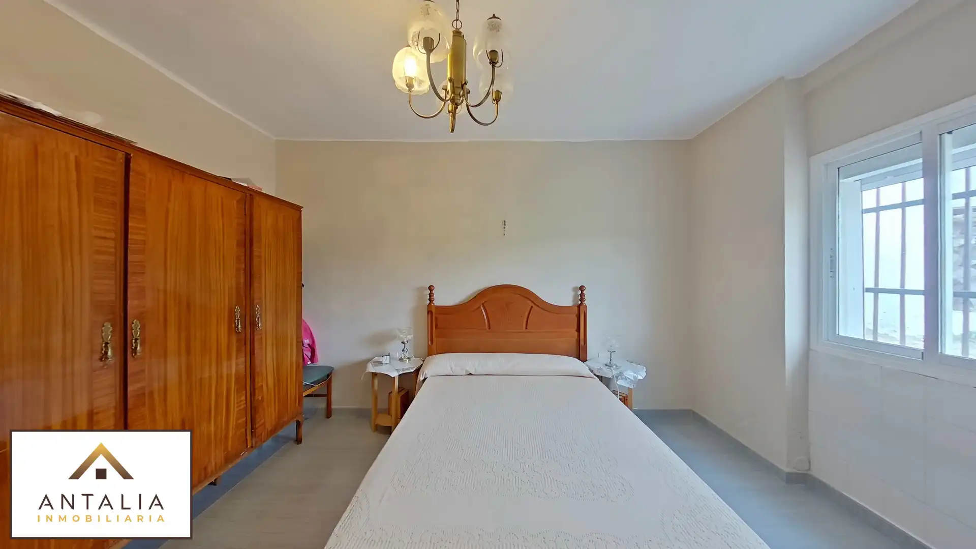 Dormitori de Casa o xalet en venda en Cáceres amb Terrassa, Traster i Piscina