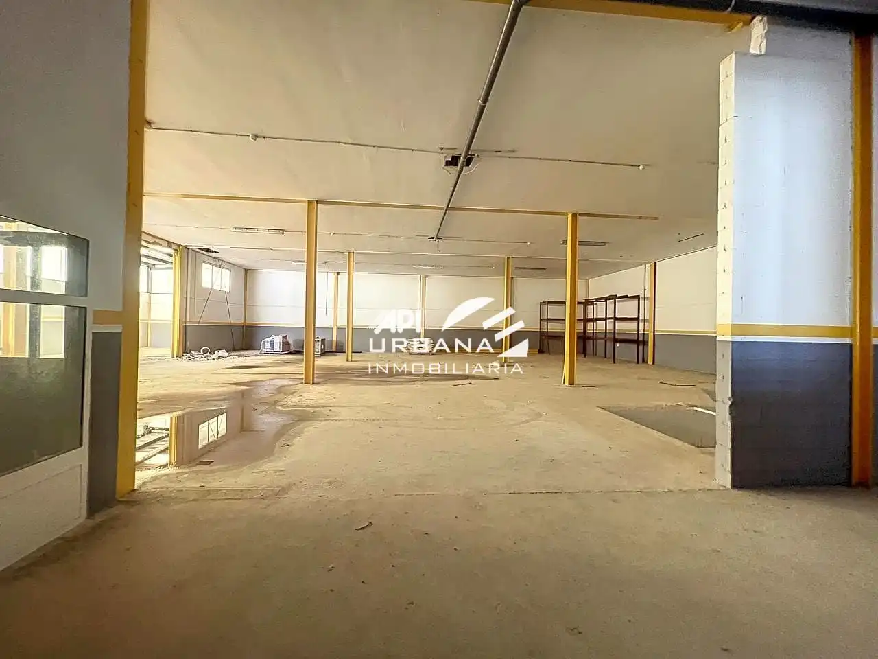 Nau industrial de lloguer en Lucena