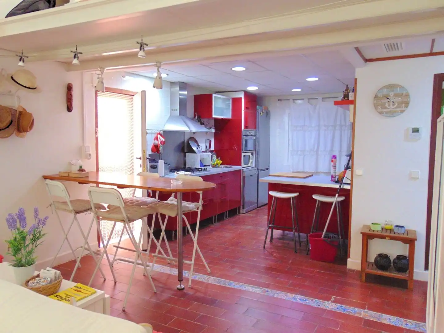 Cuina de Casa adosada en venda en San Pedro del Pinatar amb Aire condicionat, Calefacció i Jardí privat