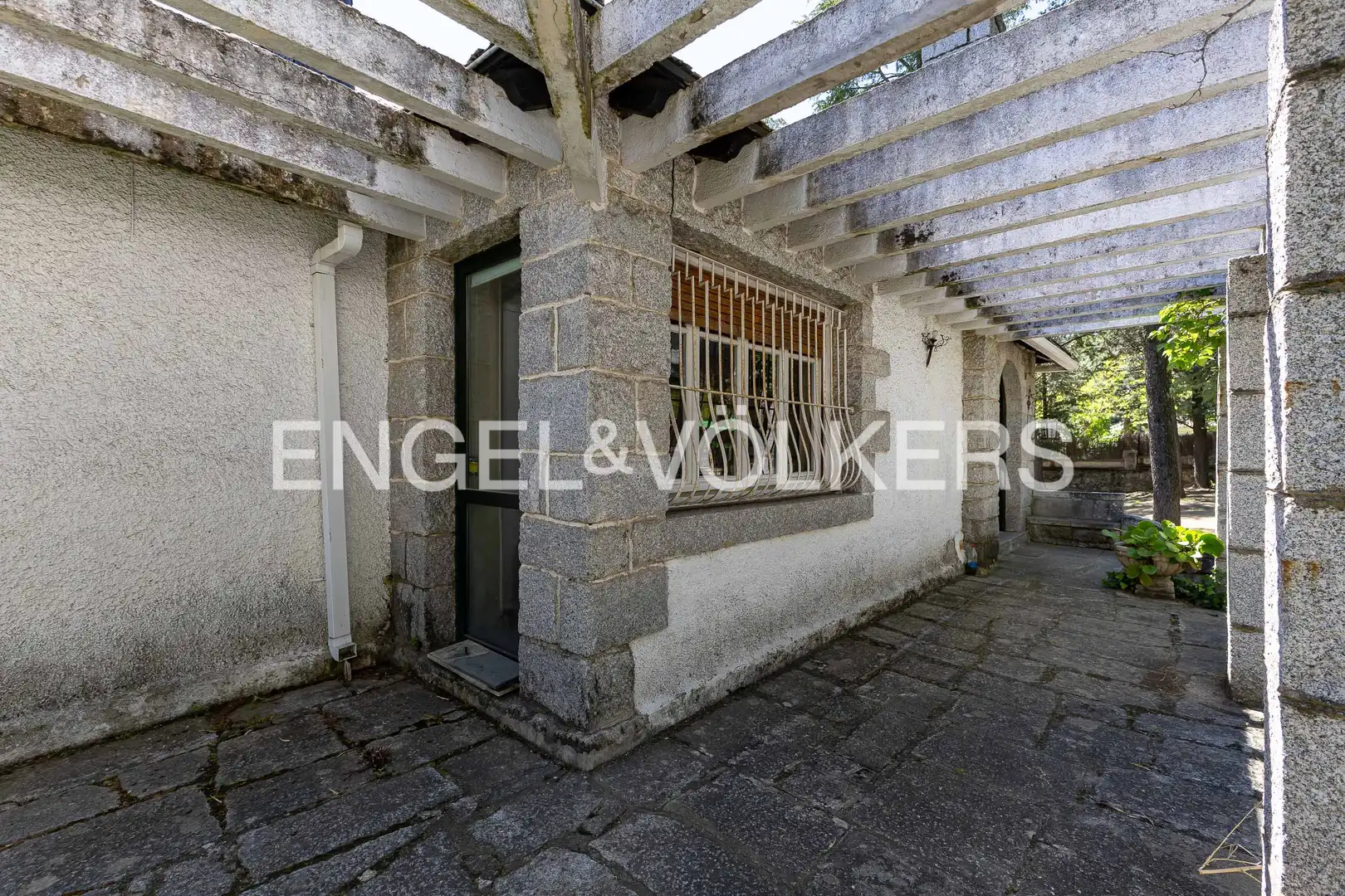 Vista exterior de Casa o chalet en venta en Torrelodones con Calefacción, Jardín privado y Terraza