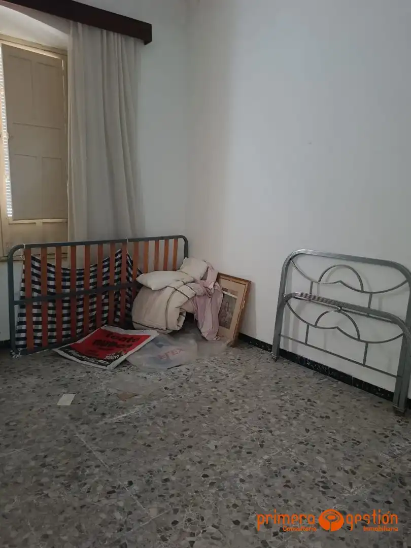 Habitación de Casa o chalet en venta en Carmona