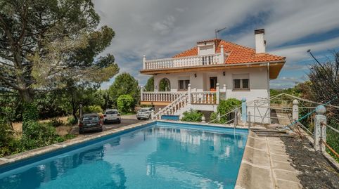 Foto 2 de Casa o chalet en venta en Naranjos Los, Yeles, Toledo