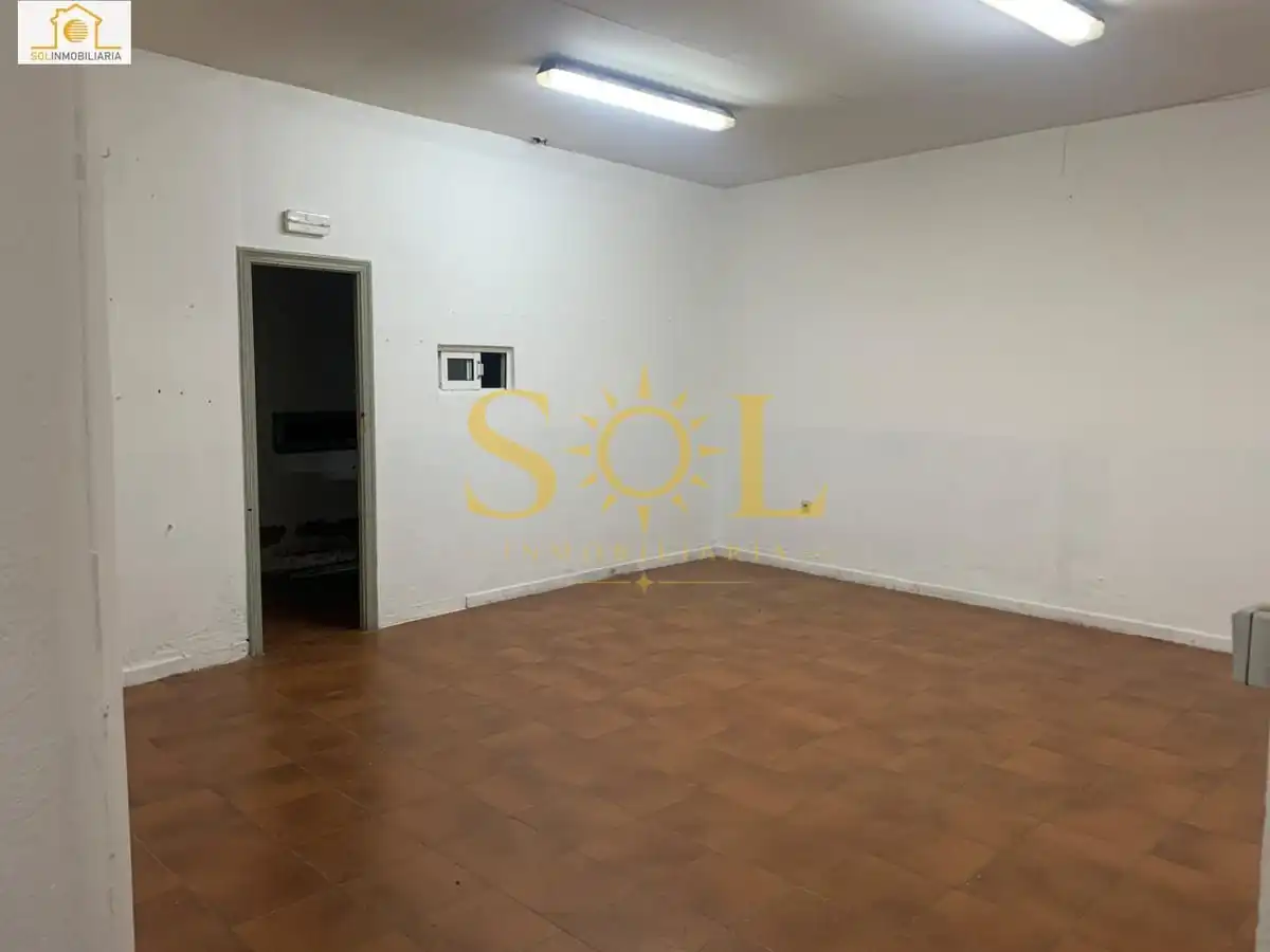 Local comercial en venda a Calle Serranos 1, imagen 18