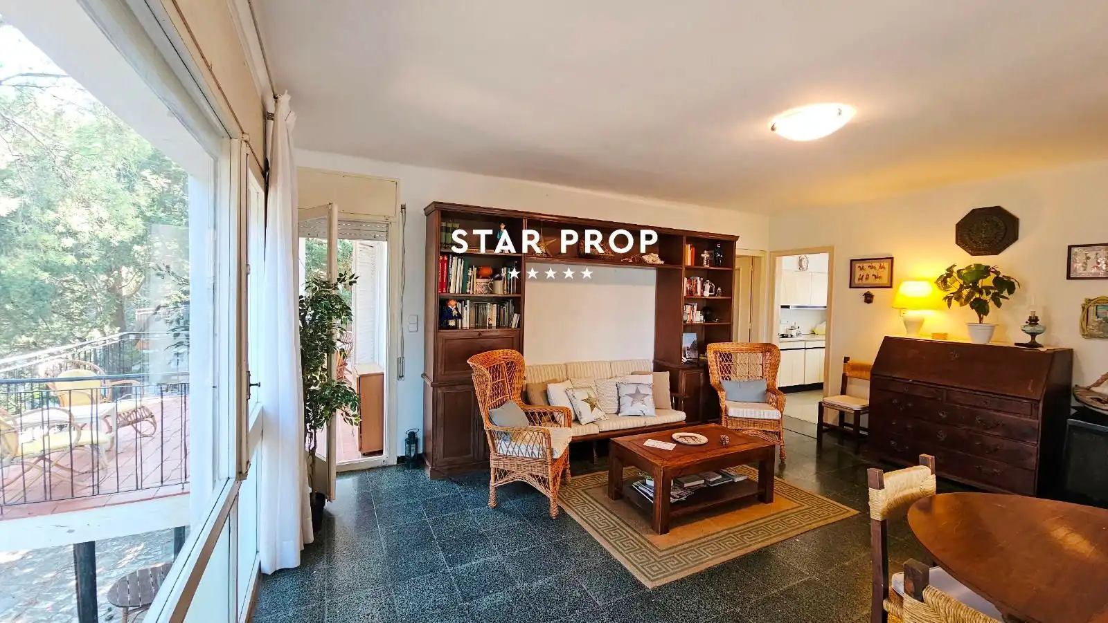 Sala de estar de Casa o chalet en venta en Llançà con Terraza, Trastero y Amueblado