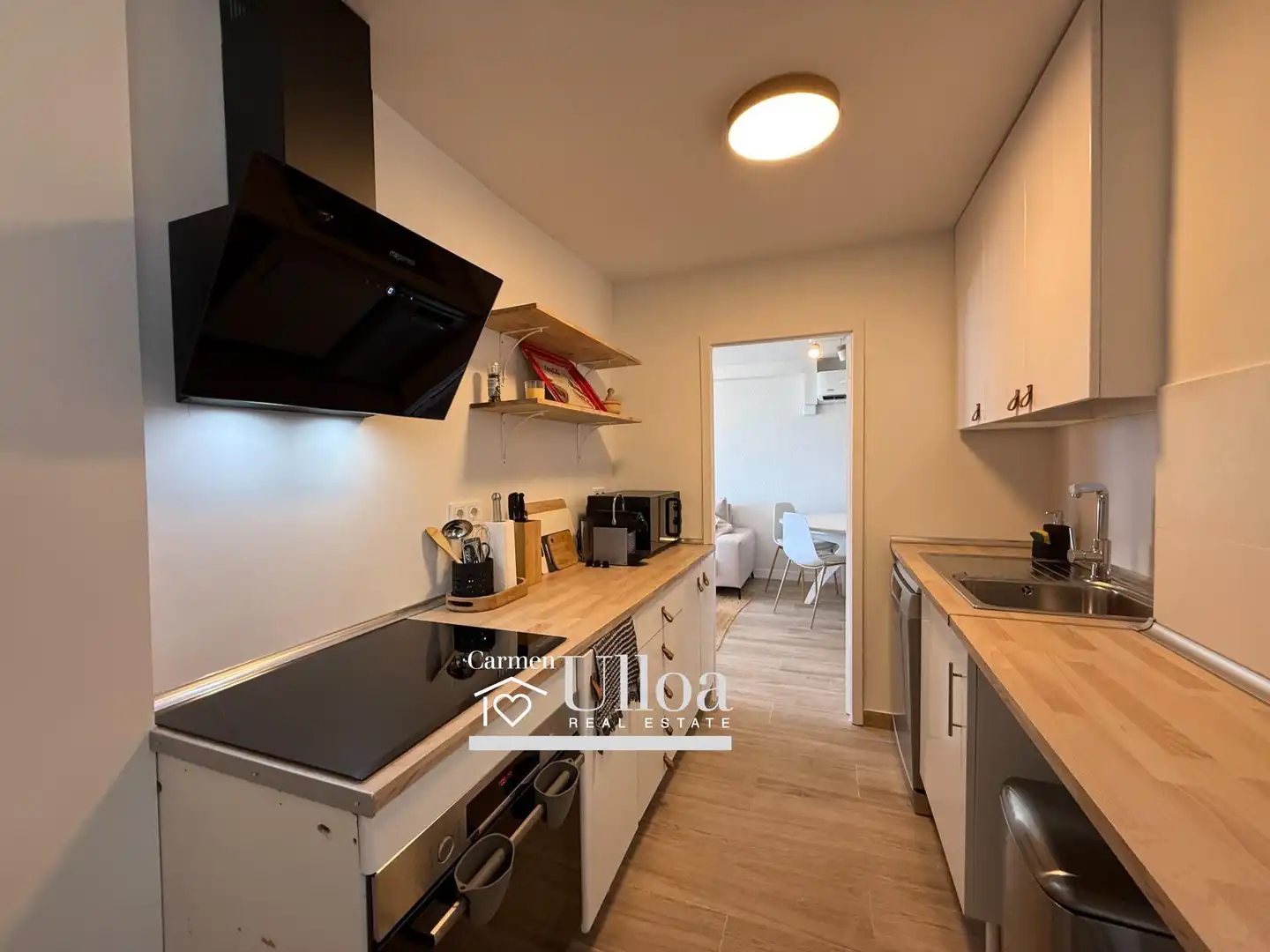 Cuina de Apartament de lloguer en Alicante / Alacant amb Aire condicionat, Terrassa i Moblat