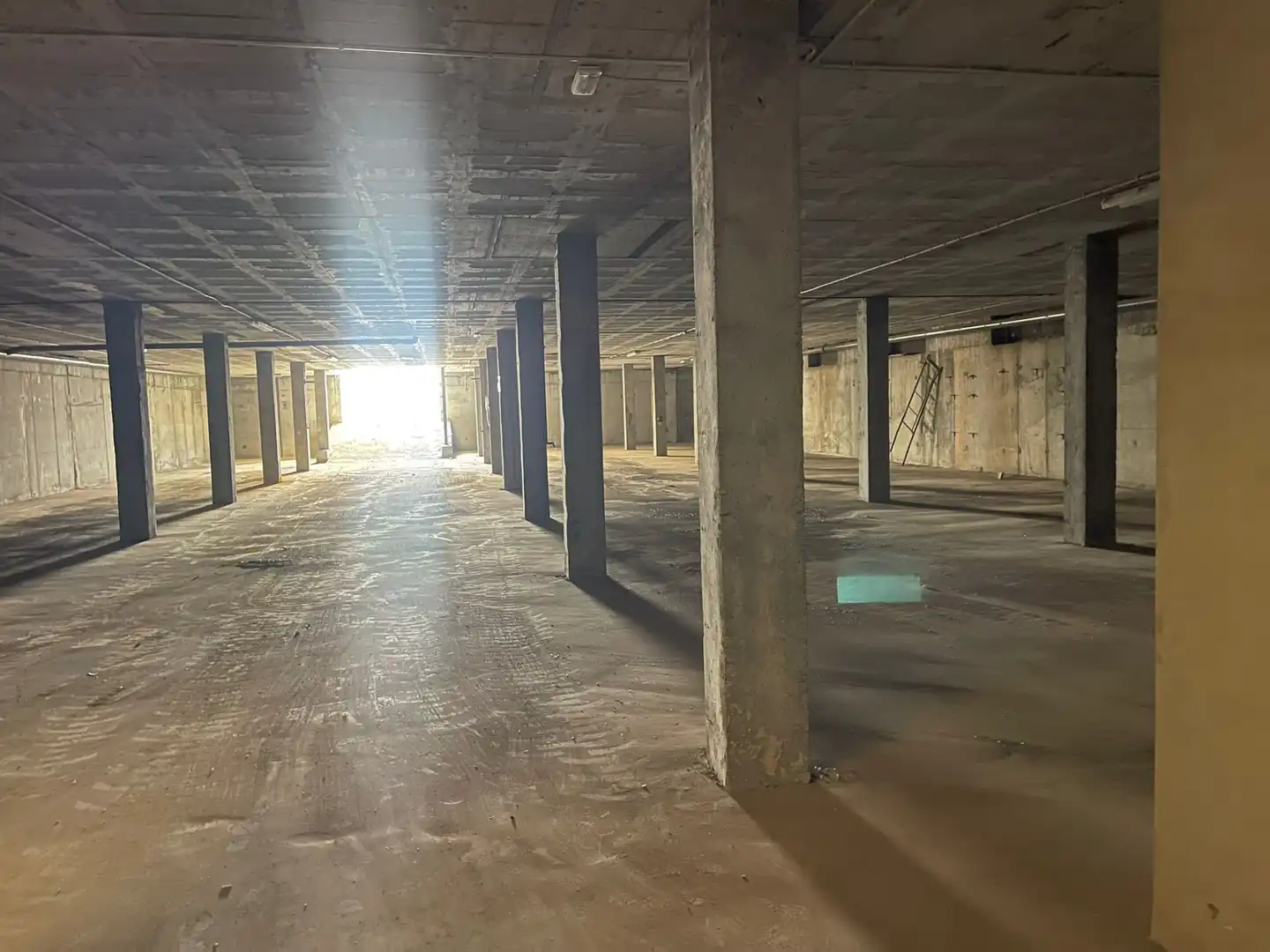 Nave industrial de alquiler en Antequera