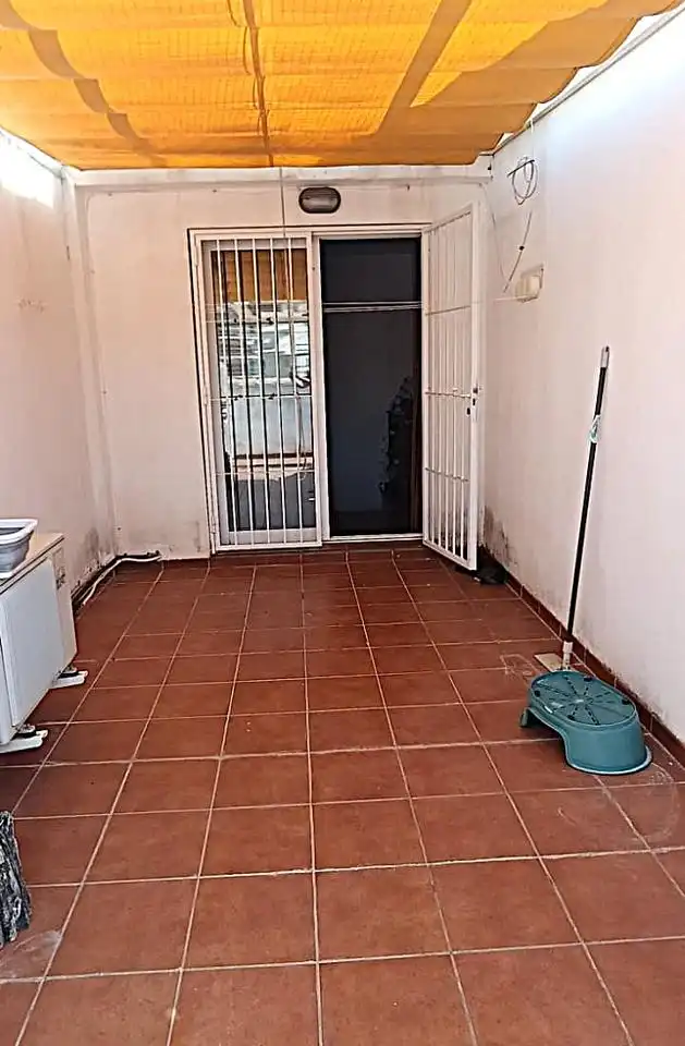 Casa aparellada amb jardí en venda a Coloma, imagen 7