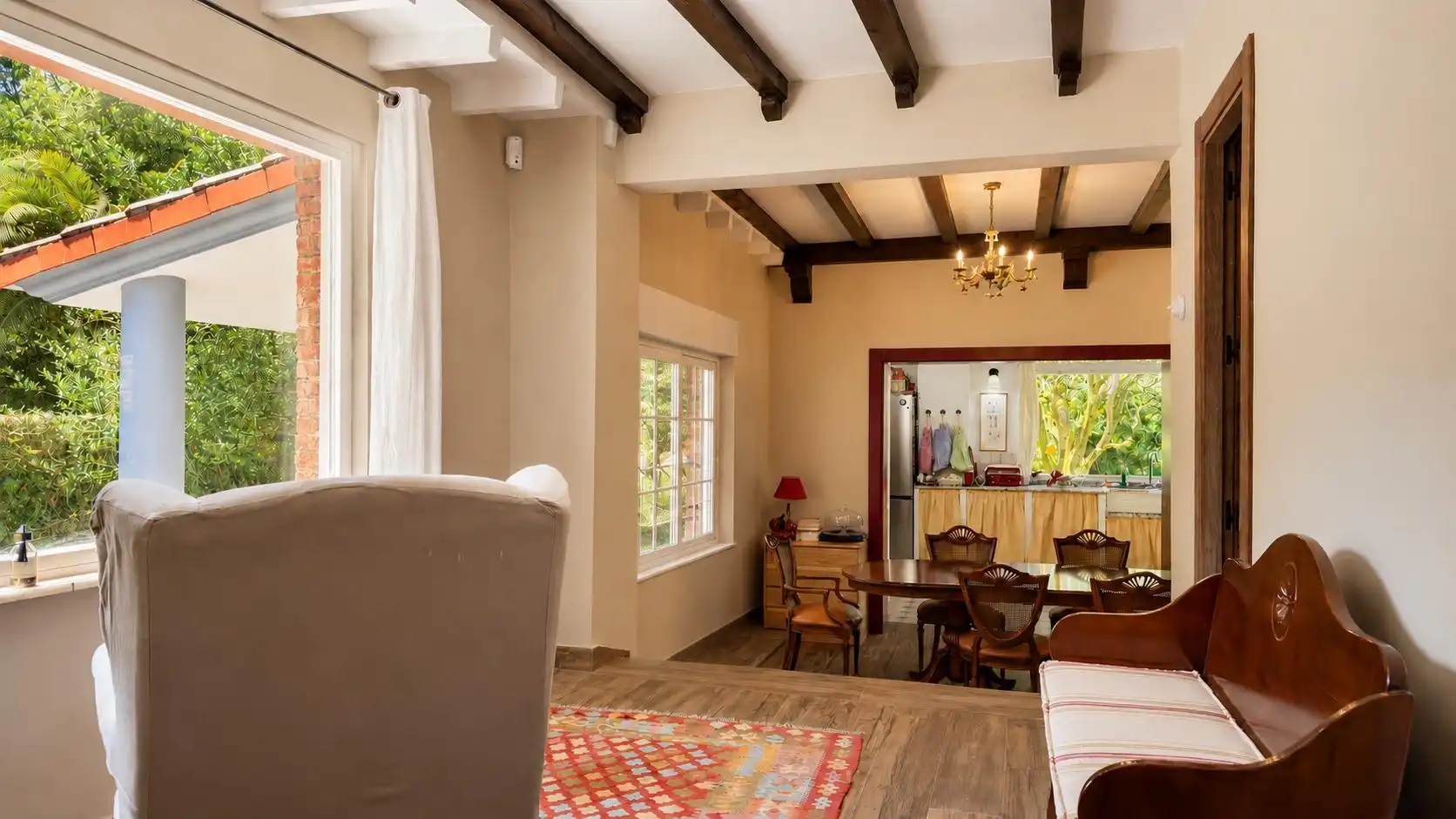 Sala d'estar de Casa o xalet en venda en Alfoz de Lloredo amb Calefacció i Jardí privat