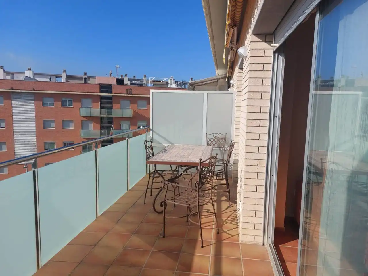 Terrassa de Pis de lloguer en Cubelles amb Calefacció, Terrassa i Moblat