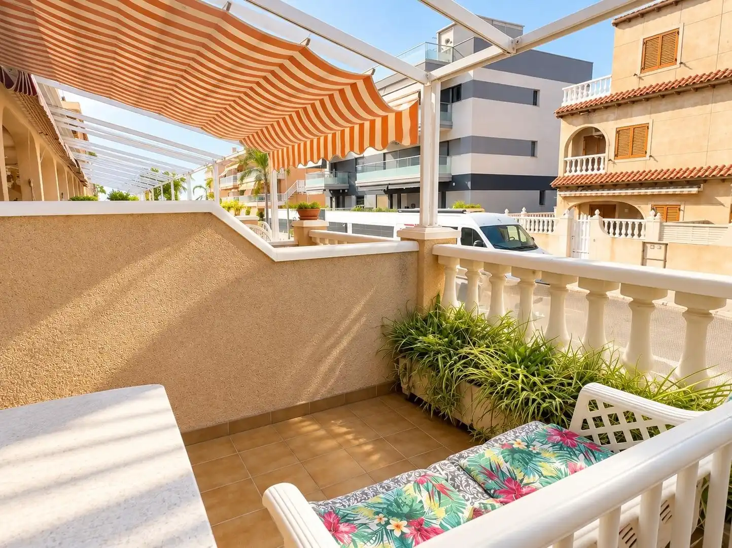 Casa a schiera con terrazza in vendita a Calle CONSUETA, imagen 5